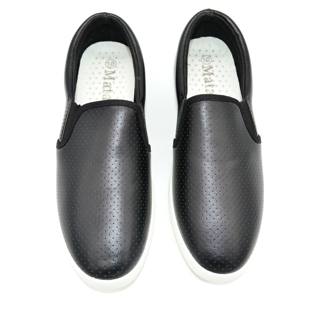 Mata Womens Shoes Pinster Loafer Slip On Sneaker 10 Black Cushioned Insole NEW
